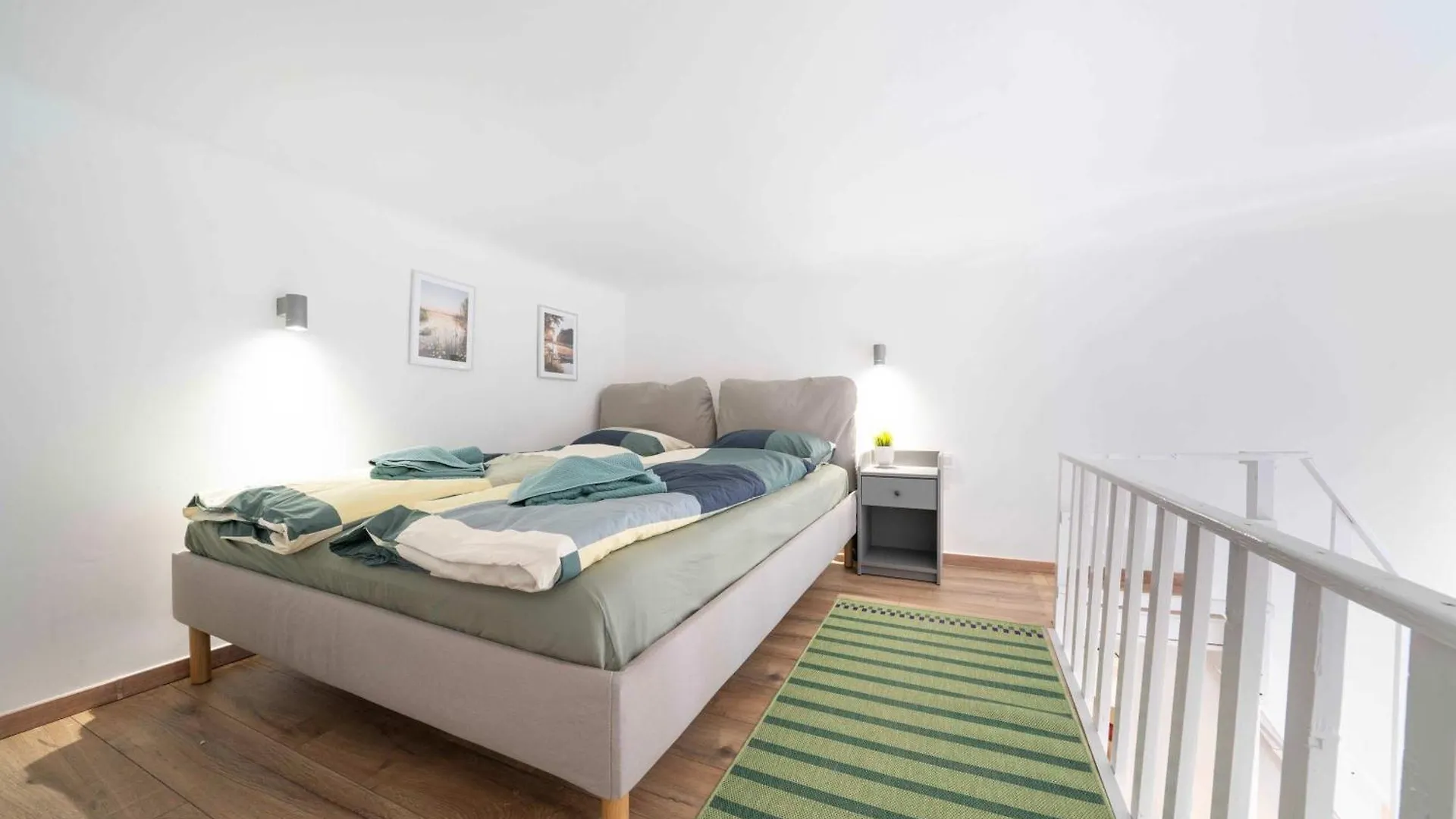 Whistle & Bloom 2 Bedroom Apartment S13 Budapeszt 0*,